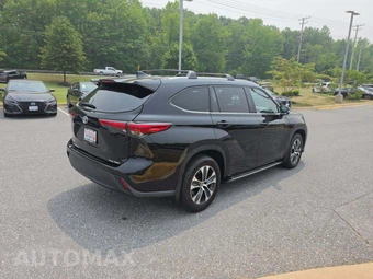 2023 Toyota Highlander XLE - miniatura 3