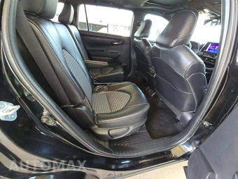 2023 Toyota Highlander XSE - miniatura 17