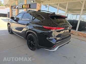 2023 Toyota Highlander XSE - miniatura 2