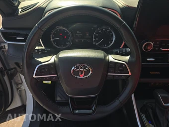 2023 Toyota Highlander XSE - miniatura 10