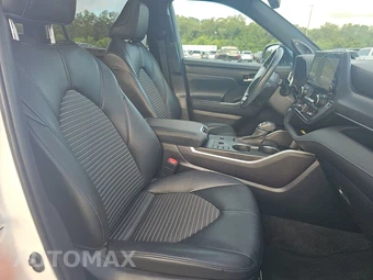 2023 Toyota Highlander XSE - miniatura 8