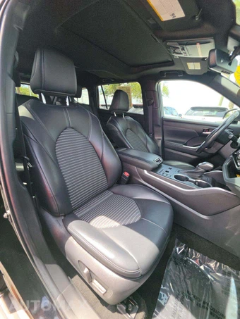 2023 Toyota Highlander XSE - miniatura 16
