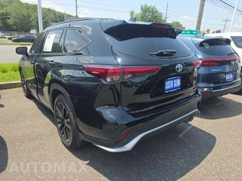2023 Toyota Highlander XSE - miniatura 2