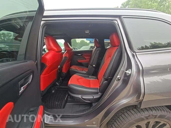 2023 Toyota Highlander XSE – miniatura 10