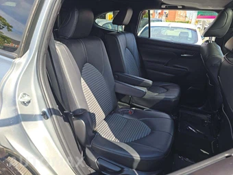 2023 Toyota Highlander XSE - miniatura 17