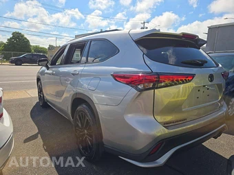 2023 Toyota Highlander XSE - miniatura 2