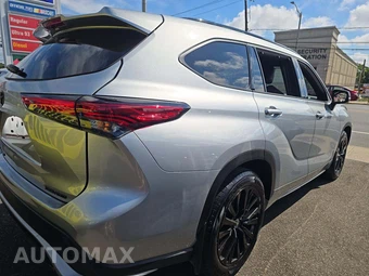 2023 Toyota Highlander XSE - miniatura 3
