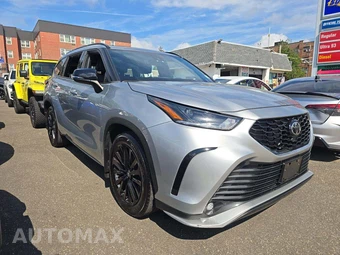 2023 Toyota Highlander XSE - miniatura 4