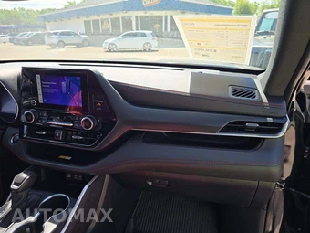 2023 Toyota Highlander XSE – miniatura 17