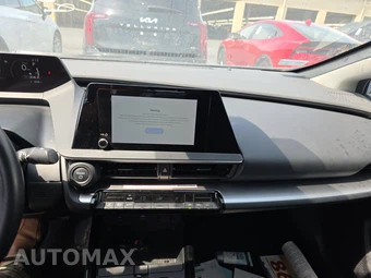 2023 Toyota Prius LE - miniatura 11