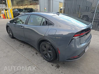 2023 Toyota Prius LE – miniatura 6