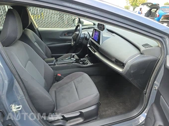 2023 Toyota Prius LE – miniatura 8