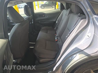 2023 Toyota Prius LE – miniatura 13