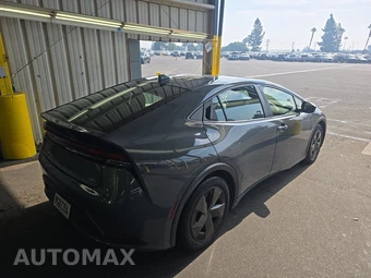 2023 Toyota Prius LE – miniatura 4