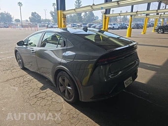 2023 Toyota Prius LE – miniatura 6
