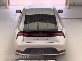 2023 Toyota Prius LE - miniatura 5