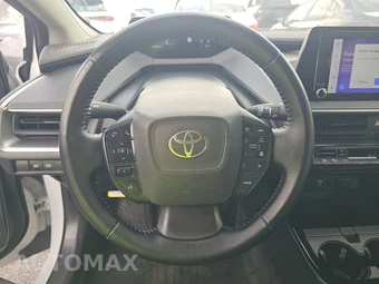 2023 Toyota Prius LE - miniatura 10
