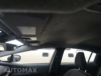 2023 Toyota Prius LE - miniatura 17