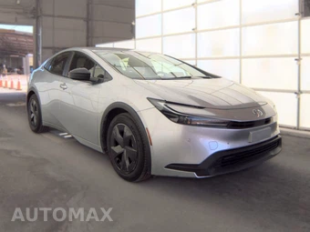 2023 Toyota Prius LE – miniatura 3