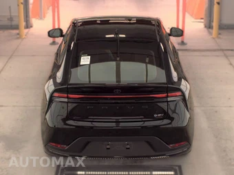 2023 Toyota Prius LE - miniatura 5