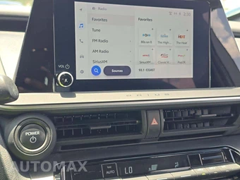 2023 Toyota Prius LE - miniatura 10