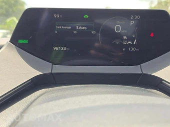 2023 Toyota Prius LE - miniatura 9
