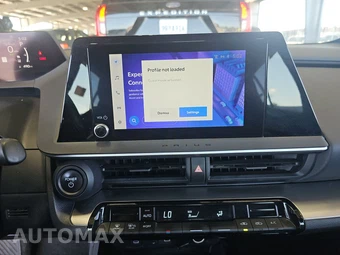 2023 Toyota Prius LE – miniatura 11