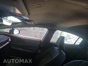 2023 Toyota Prius LE – miniatura 18
