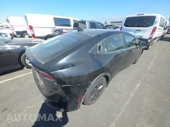 2023 Toyota Prius LE - miniatura 4