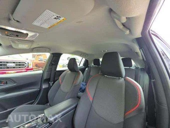 2023 Toyota Prius Prime SE - miniatura 11