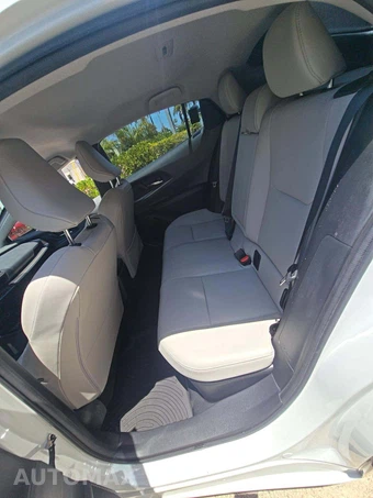 2023 Toyota Prius XLE - miniatura 10