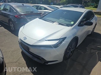 2023 Toyota Prius XLE