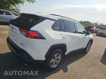 2023 Toyota RAV4 Hybrid LE – miniatura 4