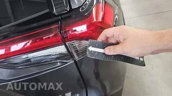 2023 Toyota RAV4 Hybrid LE - miniatura 24