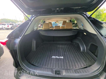 2023 Toyota RAV4 Hybrid LE - miniatura 14