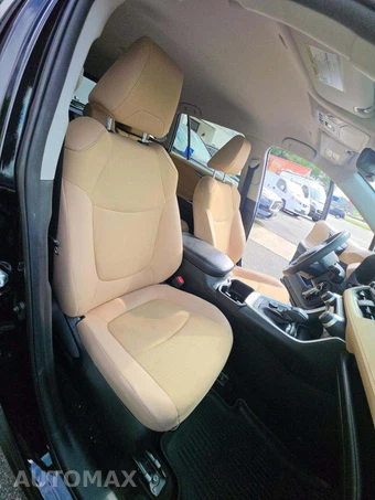 2023 Toyota RAV4 Hybrid LE - miniatura 18