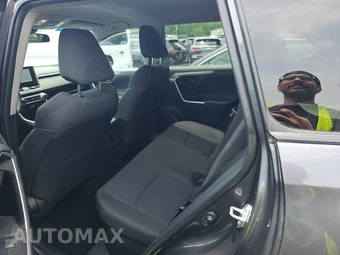 2023 Toyota RAV4 Hybrid LE – miniatura 13