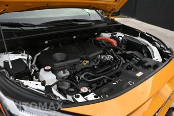 2023 Toyota RAV4 Hybrid LE - miniatura 21