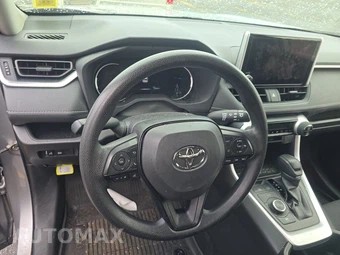 2023 Toyota RAV4 Hybrid LE – miniatura 10