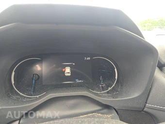 2023 Toyota RAV4 Hybrid LE – miniatura 12