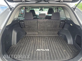 2023 Toyota RAV4 Hybrid LE – miniatura 16
