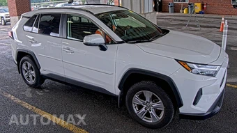 2023 Toyota RAV4 Hybrid LE – miniatura 3