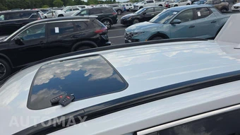 2023 Toyota RAV4 Hybrid Limited - miniatura 17