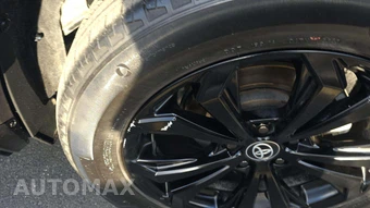 2023 Toyota RAV4 Hybrid SE - miniatura 23