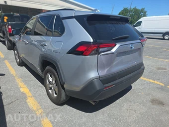 2023 Toyota RAV4 Hybrid XLE - miniatura 6