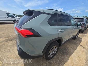 2023 Toyota RAV4 Hybrid XLE - miniatura 4