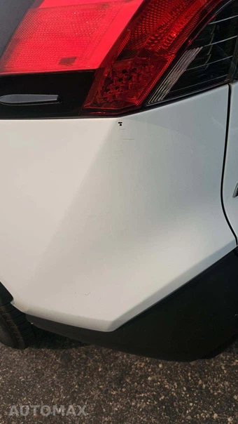 2023 Toyota RAV4 Hybrid XLE - miniatura 18