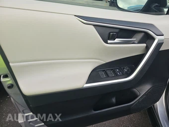 2023 Toyota RAV4 Hybrid XLE - miniatura 9