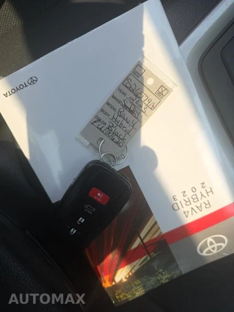 2023 Toyota RAV4 Hybrid XLE - miniatura 24