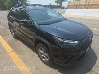 2023 Toyota RAV4 Hybrid XLE - miniatura 3